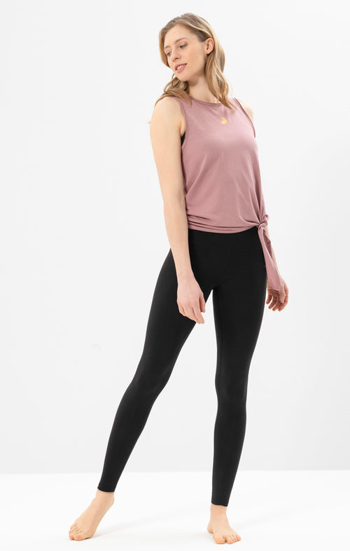 | color:schwarz | yoga damen basic leggings luna | tencel bio baumwolle | leggings basic | yoga damen leggings nachhaltig