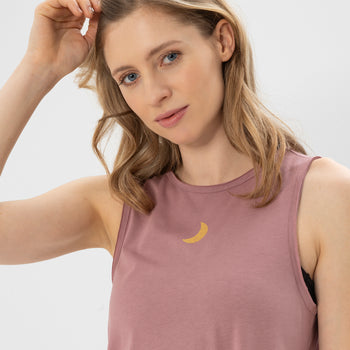 Yoga Knot Tank Moon Organic Cotton Tencel™ Tari - pink | color:rosa | yoga damen loose knoten tank top tari | bio baumwolle tencel | top moon knoten | yoga damen tank top nachhaltig