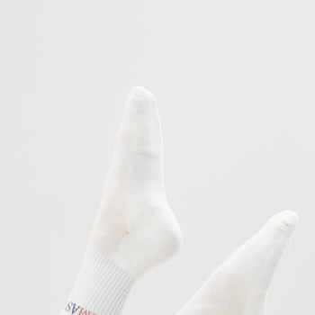 Yoga Sportsocken Namaste Bio Baumwolle Ava - weiß | color:weiß | yoga damen socken namaste ava | bio baumwolle recyceltes polyester | sportsocken namaste | yoga damen socken nachhaltig