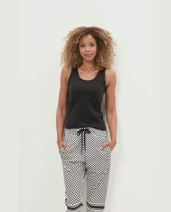 Basic Tank 2.0 Bio Baumwolle - schwarz | color:schwarz |enges yoga tank schwarz baumwolle