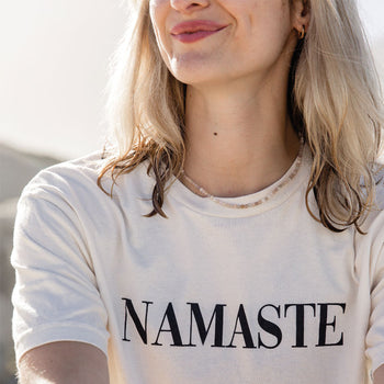 Loose T-Shirt Namaste Bio Baumwolle - schwarz | color:schwarz |yoga t-shirt namaste weiß