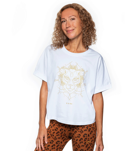 Boxy T-Shirt Leopard by Ranja Weis - weiß | color:weiß |yoga t-shirt ranja weis yoga |t-shirt leopard