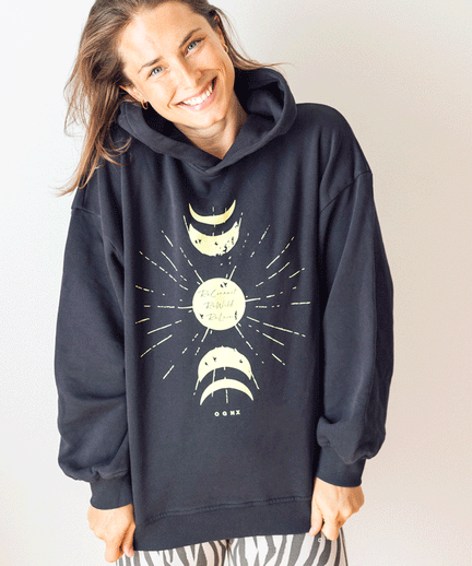 Boxy Hoodie ReConnect by Sinah Diepold - Kale & Cake - schwarz | color:schwarz |yoga hoodie sinah diepold kale&cake |hoodie mond sonne
