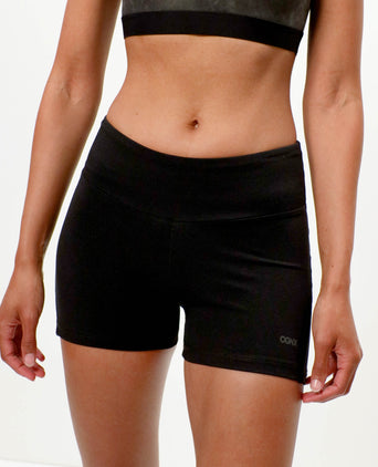 Hot Yoga Shorts Bio Baumwolle - schwarz | color:schwarz |hot yoga shorts schwarz baumwolle