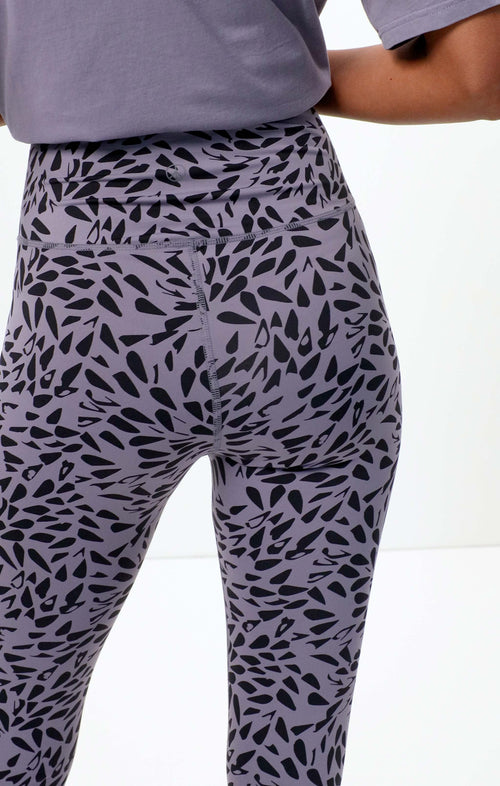 | color:lila |yoga leggings nachhaltig lila