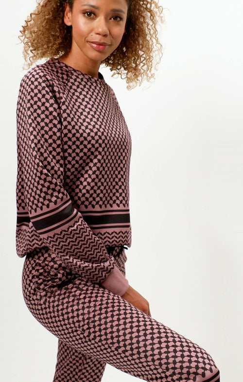 | color:rosa |yoga sweater keffiah rosa