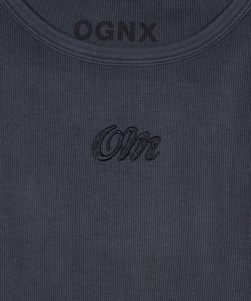 | color:schwarz | yoga damen rib tank OM | bio baumwolle | yoga rib tank | yoga oberteil nachhaltig