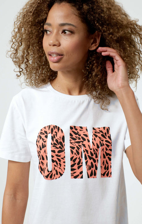 | color:orange |yoga t-shirt OM orange