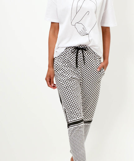 | color:weiss |yoga hose weiss |yoga harem pants weiss keffiah muster |yoga kleidung