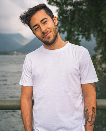 | color:weiss |yoga t-shirt männer weiss